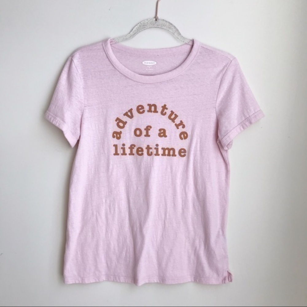 Old navy pink t-shirt